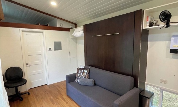 Olympia Casa | Charming Tiny House Retreat