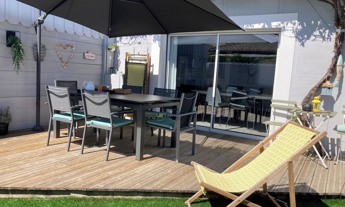 Lit-et-Mixe Casa | CASA CON ENCANTO DE PERSONAJES EN EL CENTRO DE BOURG Y CERCA DE LA PLAYA
