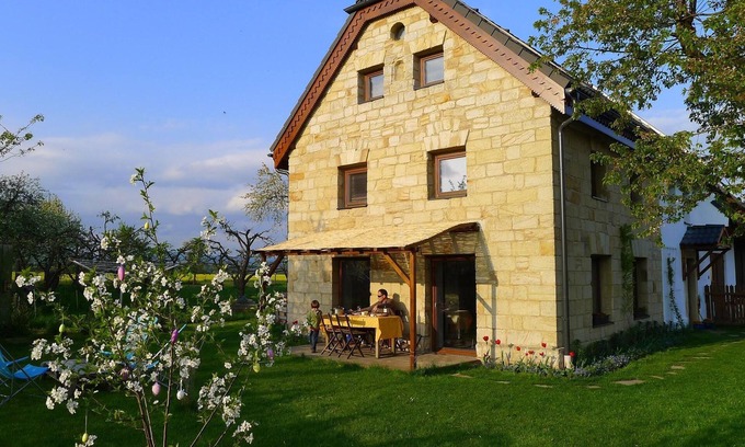 Vsen Casa | Bien con estilo - Paraíso Checo (Unesco) 45 min Praga, wi-fi