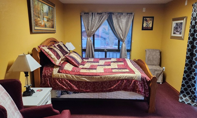 Prescott Villa | Charming tranquil 1 Bedroom Suite plus,full bathroom in Villa at Prescott,AZ