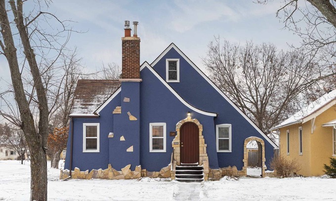 Brainerd Casa | Charming Tudor in the heart of Brainerd