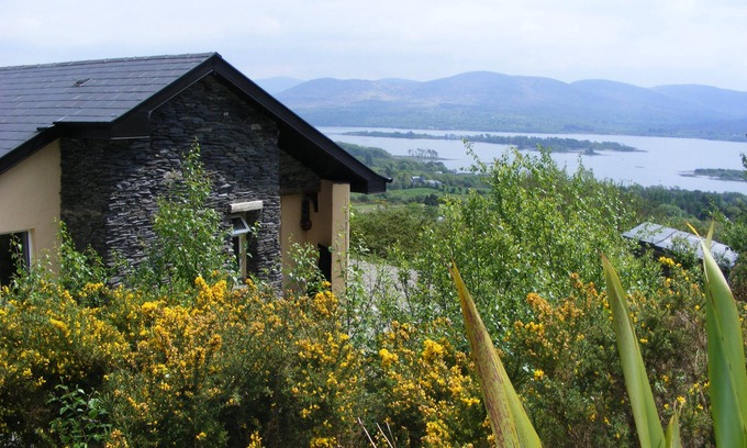 Templenoe Cabaña | Encantadora casa de campo de dos dormitorios con magníficas vistas al mar A solo 10 minutos de Kenmare
