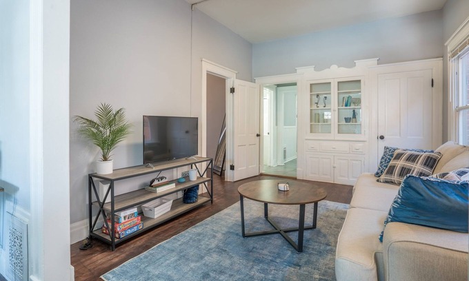 Whittier Casa | Charming, updated home in great location!