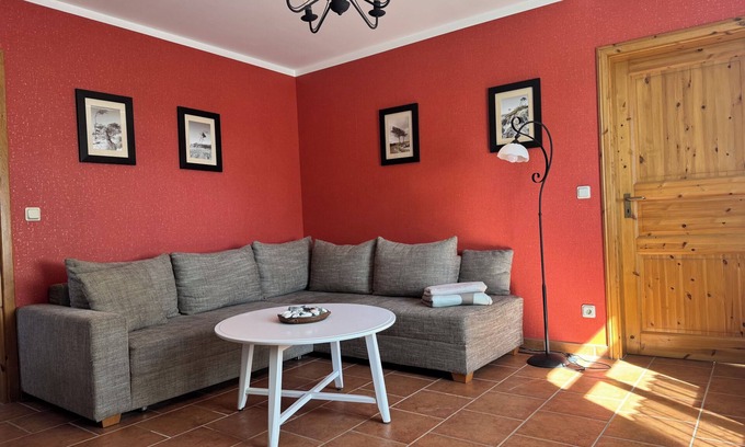 Roevershagen Apartamento | Charming vacation apartment near the Baltic Sea for 4 people in the countryside