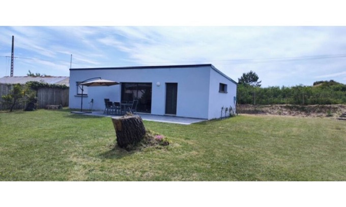 Saint-Remy-des-Landes Casa | Charming vacation home