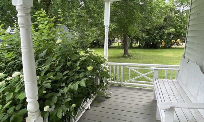 Wausau Casa | Encantadora casa victoriana en Wausau's River Front District!