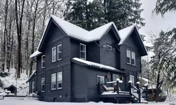 Arkville Cabaña | Cozy Ski House Retreat minutes to Belleayre Mountain Resort