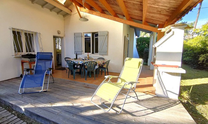 Lege-Cap-Ferret Villa | Encantadora villa en Petit-Piquey con jardín y WIFI, cerca de servicios