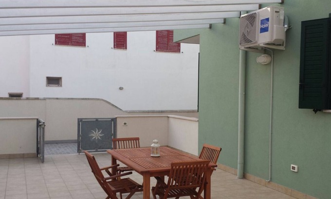 Roca Vecchia Casa | Bastante Sea Front Villa