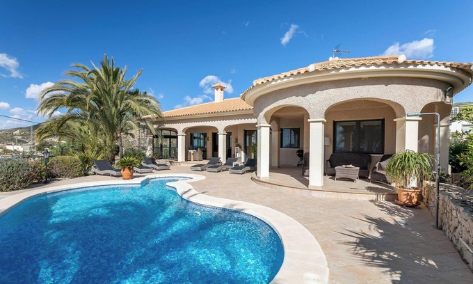 Coveta Fuma Villa | Charming Villa Mara with great sea views, swimming pool and Wi-Fi