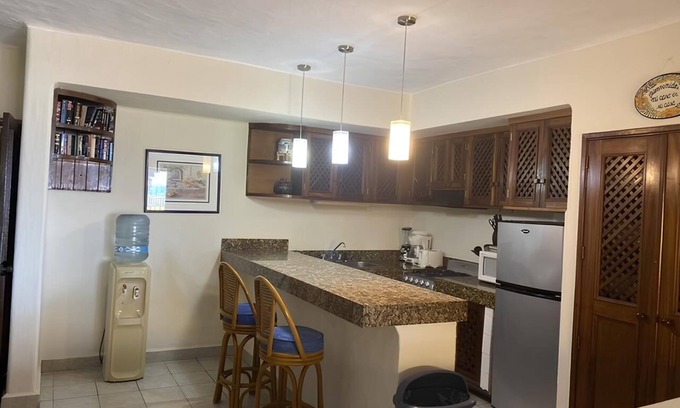 Zona hotelera Villa | Charming Villa Salah in delightful Vallarta with WiFi, AC