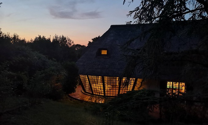 Noisy-le-Grand Casa | Large charming villa near the canoe / rowing site of the 2024 Olympic Games
