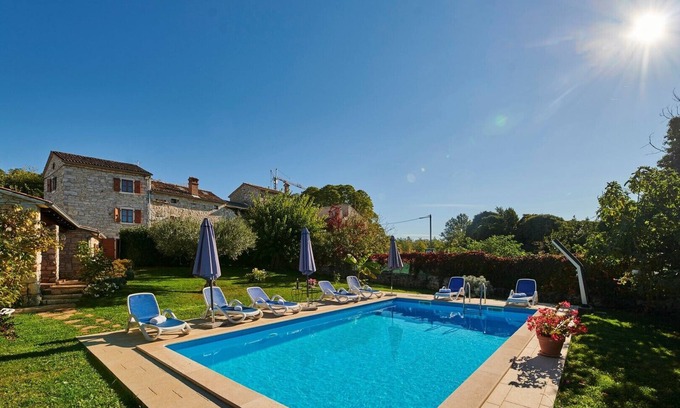 Strpacici Villa | Villa Tamaris / Stone Villa Tamaris in a village near Višnjan