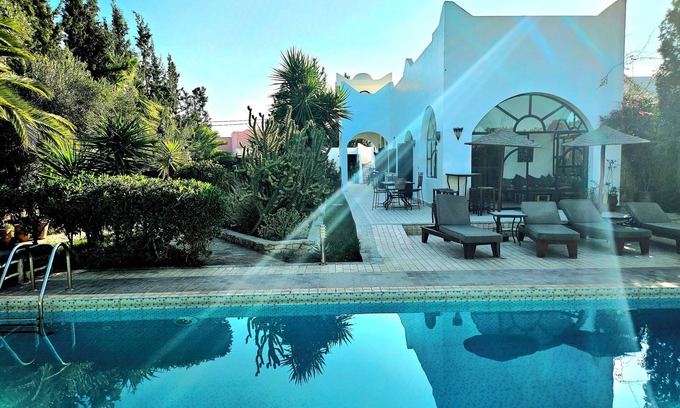 Essaouira Villa | VILLA DE ALTO STANDING CON PISCINA, JARDÍN Y WIFI.