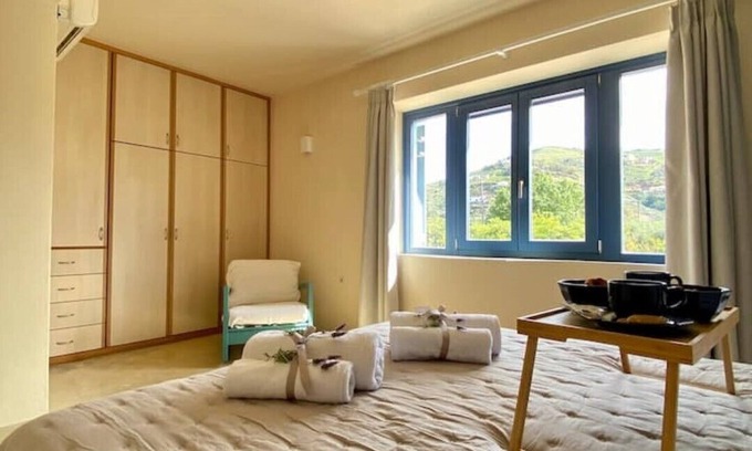 Vourkari Casa | Charming Vourkari Stone Home 3 - Minutes from Port