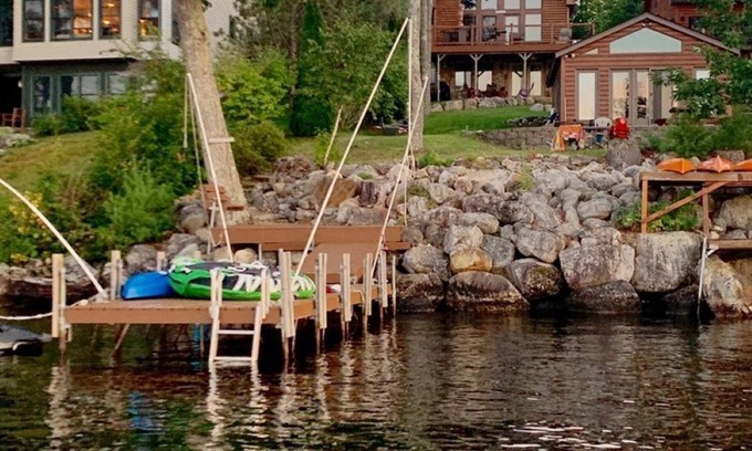 Naples Casa | Charming Waterfront House and Guest House - Long Lake