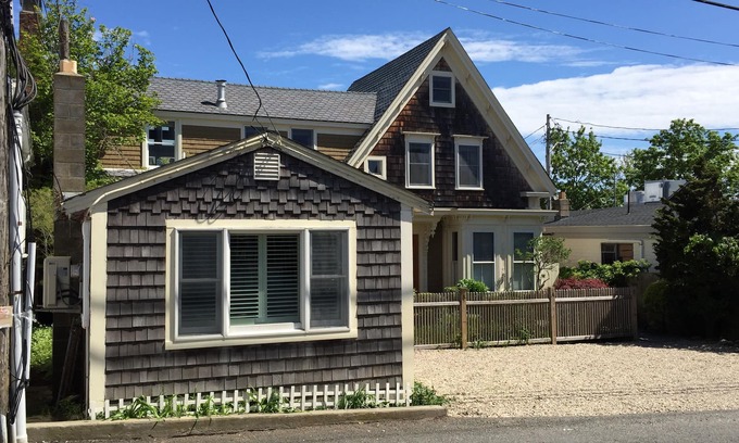Provincetown Cabaña | ENCANTADORA CASA WEST END