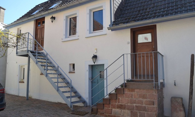 Rhodt unter Rietburg Casa | Charming winegrower's house with 130sqm - 3 apartments - quiet location