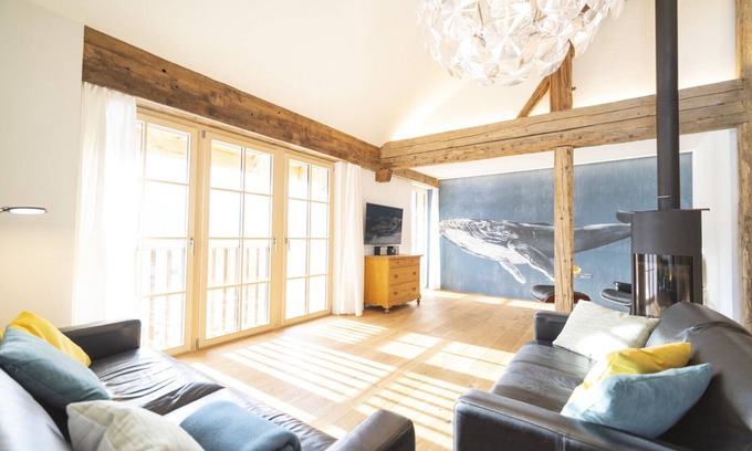 Engadin Scoul Apartamento | CHASA MUNTANELLA 4.5: BEAUTIFUL 4.5 ROOM ATTIC FLAT, IN A MODERN ENGADIN HOUSE