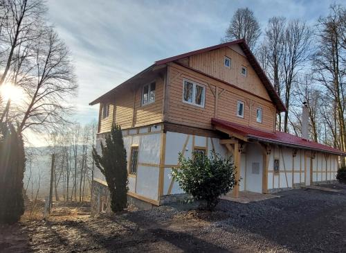 Lobendava Casa | Chata na samotě u lesa