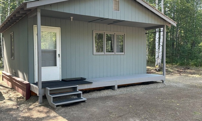 Fairbanks Cabina | Chatanika Cabin close to river, White Mts, and Steese National Conservation Area