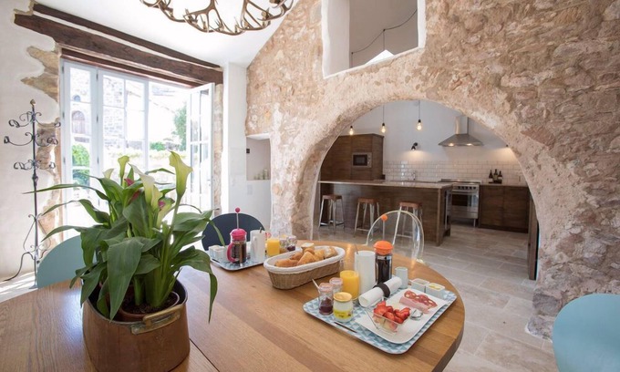 Olmet-et-Villecun Casa | Chateau d'Olmet Guesthouse