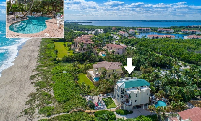 Jensen Beach Casa | Chateau de la Mer: 8BR / 6BA Florida Beachfront Estate w / heated PISCINA y ascensor