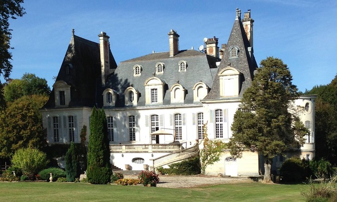 La Bastide-de-Serou Cama Y Desayuno | Chateau du Val Larbont