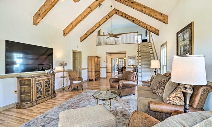 Westminster Apartamento | Chateau Ridge Peaceful Retreat with Fire Pit!