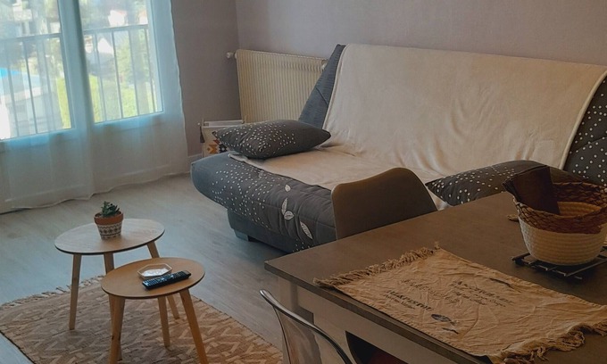 Chateauroux Apartamento | Chateauroux: beautiful apartment with balcony