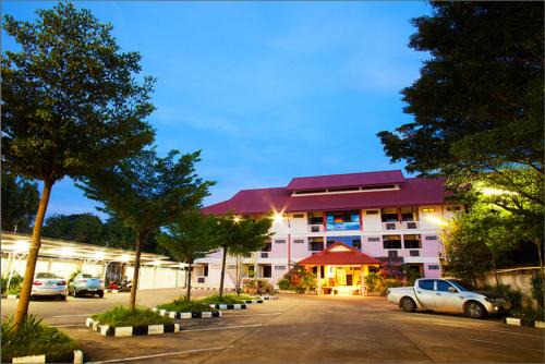 Nai Mueang Hotel | Chatsuree Mansion