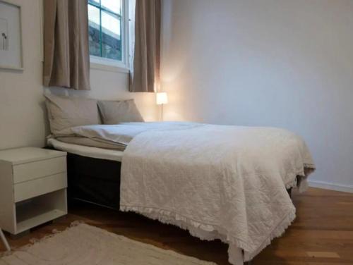 Alesund Casa | Cheap Room in The Heart of Brosundet