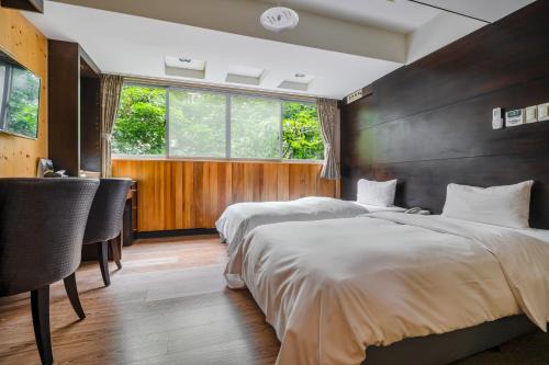 Xitun District Hotel | CHECK inn Express Taichung Fengchia