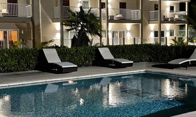 Grace Bay Apartamento | Checkers Vacation Homes