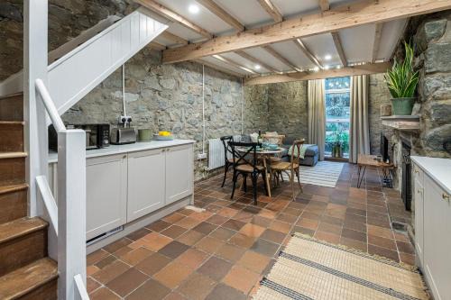 Dolgellau Casa | Cheerful 2 bedroom cottage with garden