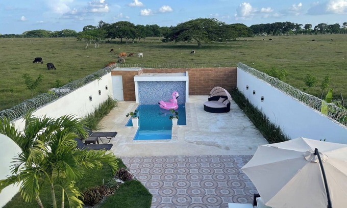 Higuey Casa | Cheerful 3-bedroom house with pool