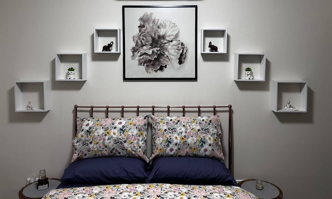 Sydney Apartamento | cheerful, convenient, sun filled One Bedroom retreat. Close to Public transport.