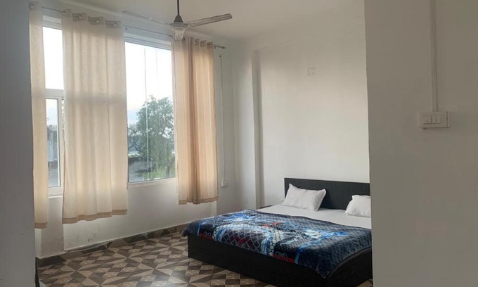 Haridwar Casa | Cheerful cottage accommodating 30+ guests
