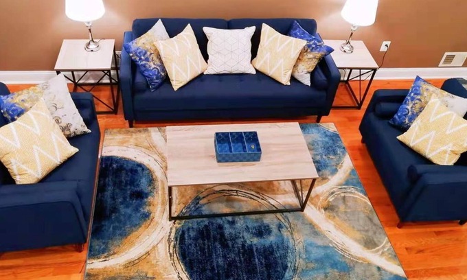 Downtown Baltimore Casa | Cheerful Entire Townhouse JHH Bayview sleeps 10+