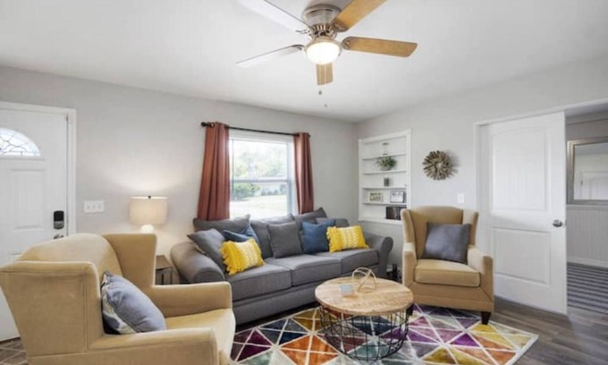 Ellenton Casa | Cheerful residential home with boat launch access
