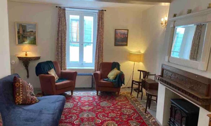 Quillan Casa | Cheerful, traditional 3 bedroom home in Quillan