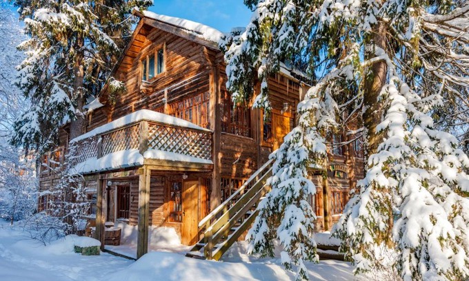 Zvenigorod Hotel | Chekhovskaya Dacha Hotel
