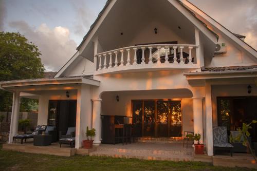Anse Boileau Apartamento | Chello's Villa