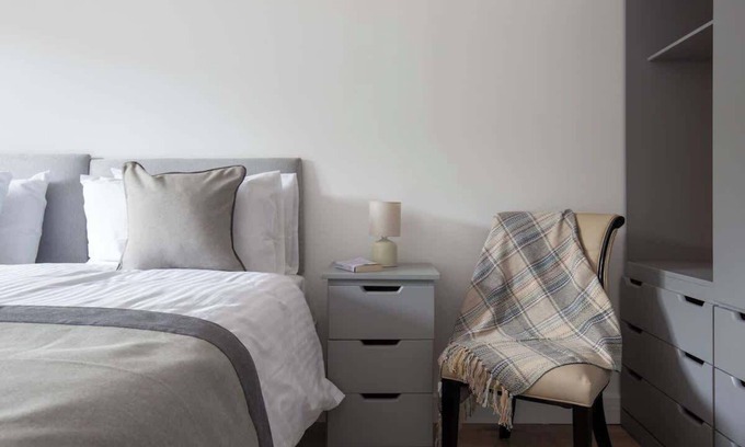 Ampney Crucis Casa | Cheltenham | Cotswolds Stay with Workspace + Parking