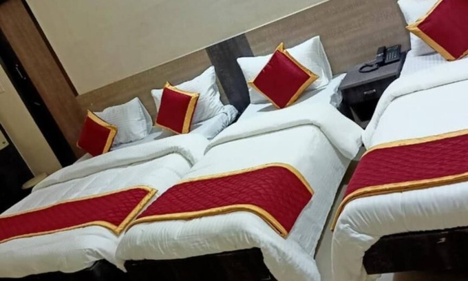 Koyambedu Casa | Chennai guest house