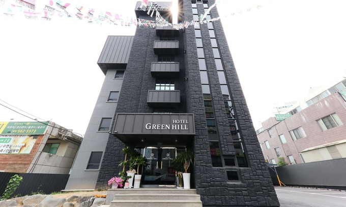 Cheonan Hotel | Cheonan Green Hill