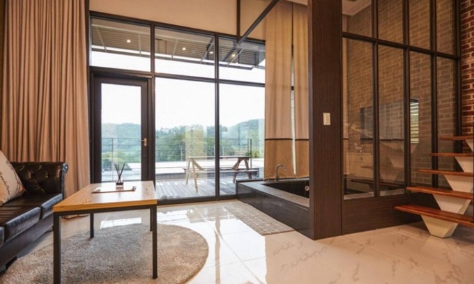 Cheongju Casa | Cheongju Okhwayongsojelpyeong Pension