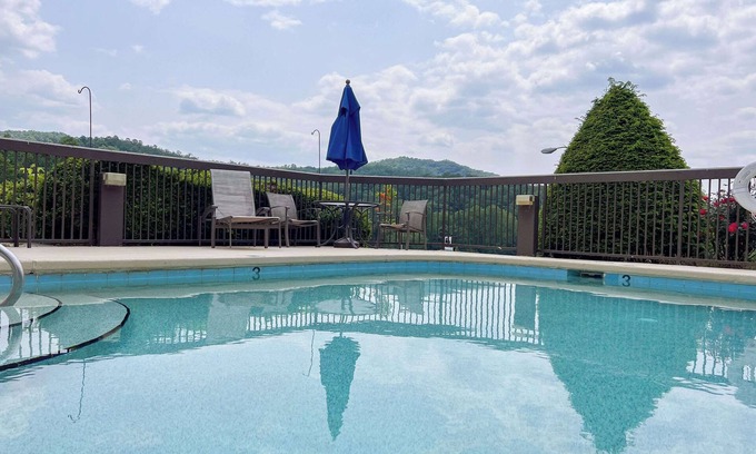 Cherokee Hotel | Cherokee Inn