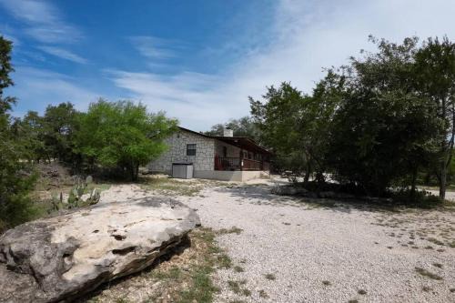 Concan Casa | Cherokee Oaks - Frio River Haven