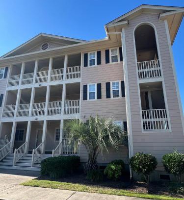 Cherry Grove Beach Apartamento | Cherry Grove 1BR screened porch 2nd Floor view
